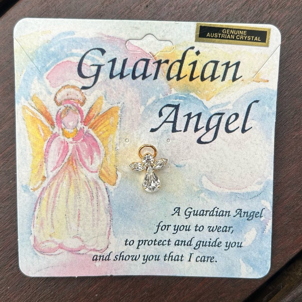 NWT Vintage Guardian Angel Pin Dainty Brooch Gift Crystal Gold Brass Diamond RIP